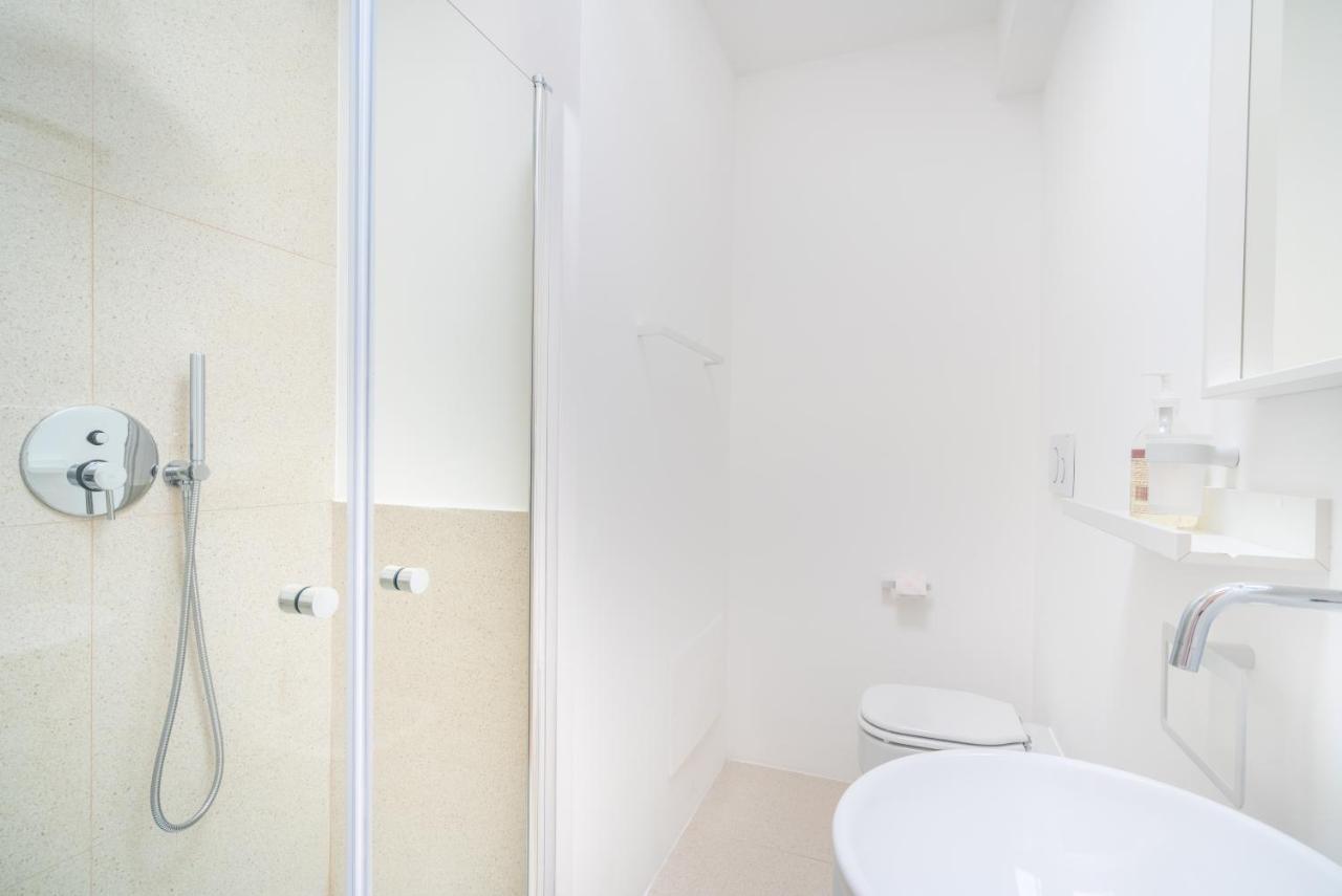 Terrazza Sella Del Diavolo - Vista Mare - Wifi Ac Appartement Cagliari Buitenkant foto